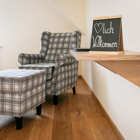 Bed and Breakfast Weinhof Reichmann Sankt Peter am Ottersbach Esterno foto